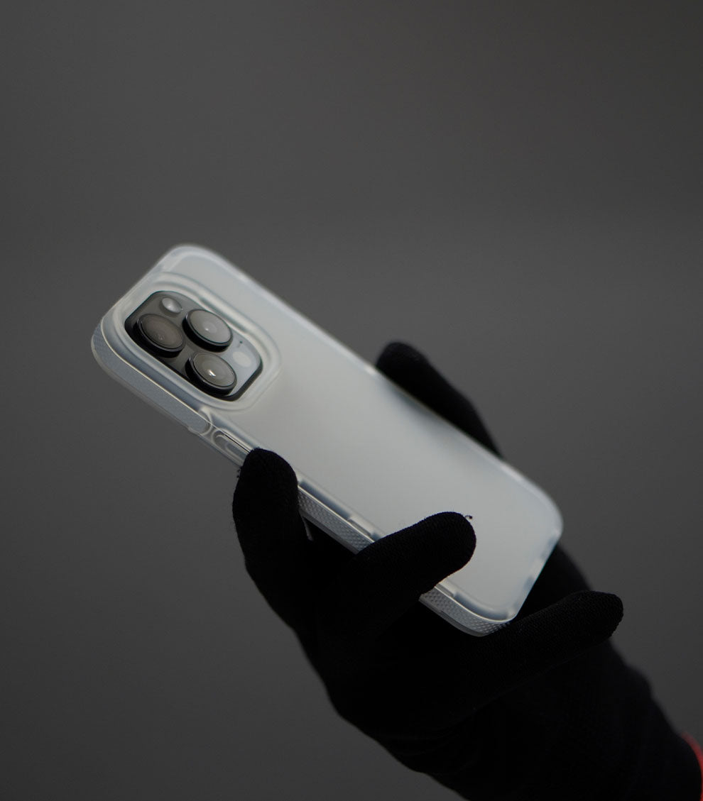 Minimalist shockproof clear phone cover design